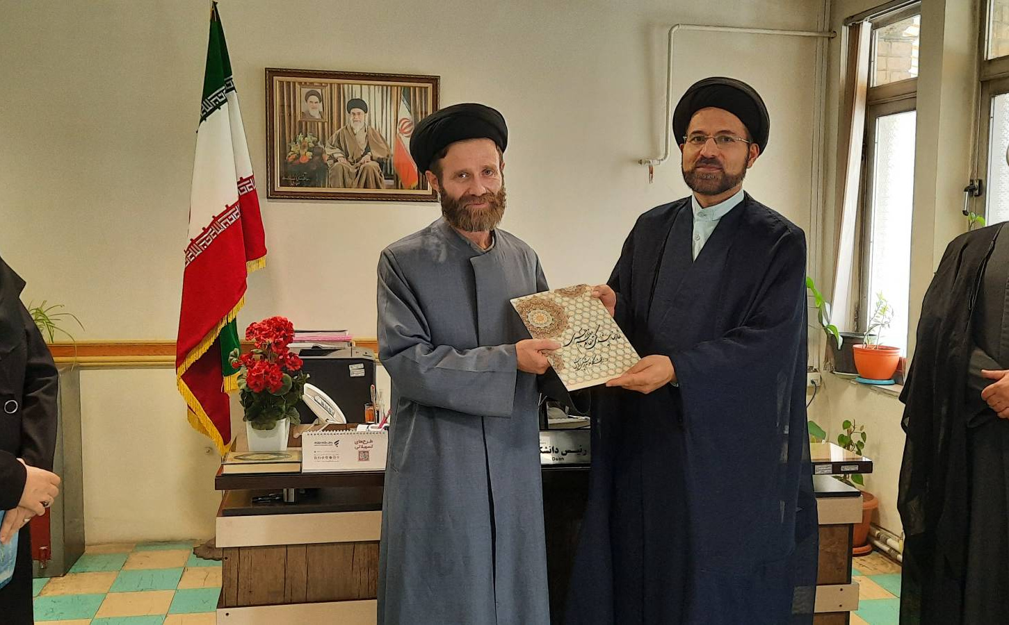 امام جماعت جدید دانشکده پرستاری و مامایی اردبیل معرفی شد