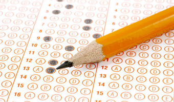 جلسه مشترک معاونین آموزشی و مدیران گروههای پرستاری دانشکده های دولتی و آزاد استان اردبیل در خصوص تعیین تاریخ آزمون پیش کارورزی