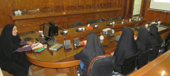 نشست دانشجویان ستاد شاهد و ایثارگر دانشکده با استاد راهنمای مربوطه