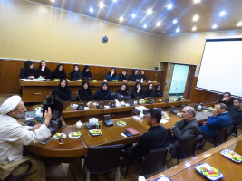 کارگاه اخلاق حرفه ای کارکنان در دانشکده پرستاری و مامایی برگزار شد