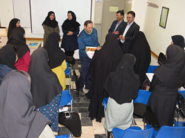 مراسم بزرگداشت روز استاد و روز جهانی ماما در دانشکده پرستاری و مامایی