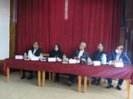 جلسه دفاع نهایی دانشجوی کارشناسی ارشد پرستاری اورژانس سرکارخانم ایندیرا مدرس صدرایی