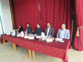 جلسه دفاع از پایان نامه خانم سیده نرگس محسن زاده دانشجوی کارشناسی ارشد پرستاری مراقبت های ویژه