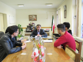 اعضای شورا صنفی دانشکده پرستاری و مامایی اردبیل با رییس دانشکده دیدار کردند