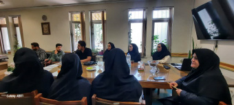 دیدار صمیمی ریاست دانشکده  با دانشجویان تحصیلات تکمیلی و بررسی ایجاد رشته دکتری پرستاری